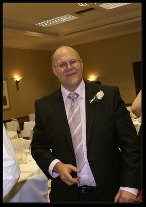Alan Bowyer the photographer at a wedding